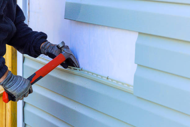 Reliable Siding Repair contractor in Burnsville, NC by Creative Siding